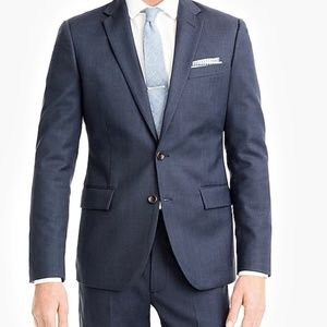 JCrew Thompson suit in navy 36s
